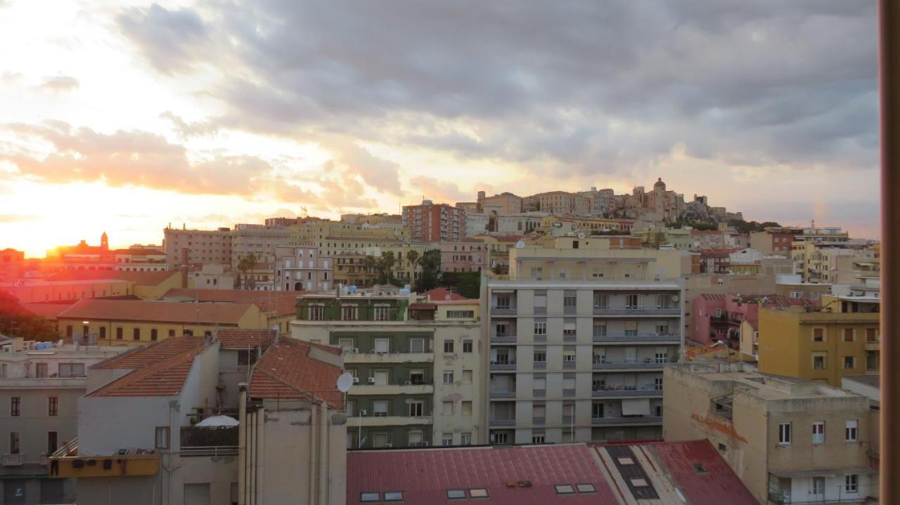 Luna Rossa Rooms Cagliari Exteriér fotografie