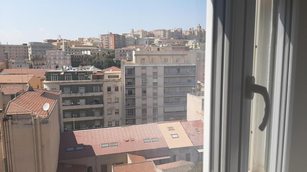 Luna Rossa Rooms Cagliari Exteriér fotografie
